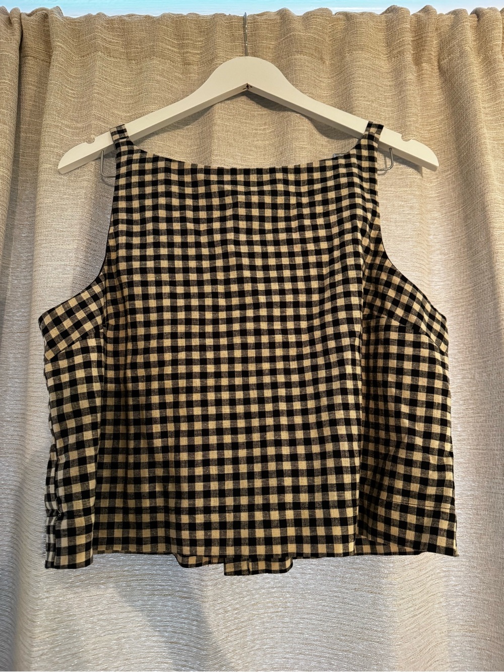 GAP Black and Cream Gingham Tank Top